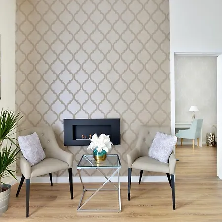 Julia Superior In The Center. Apartment Budapest